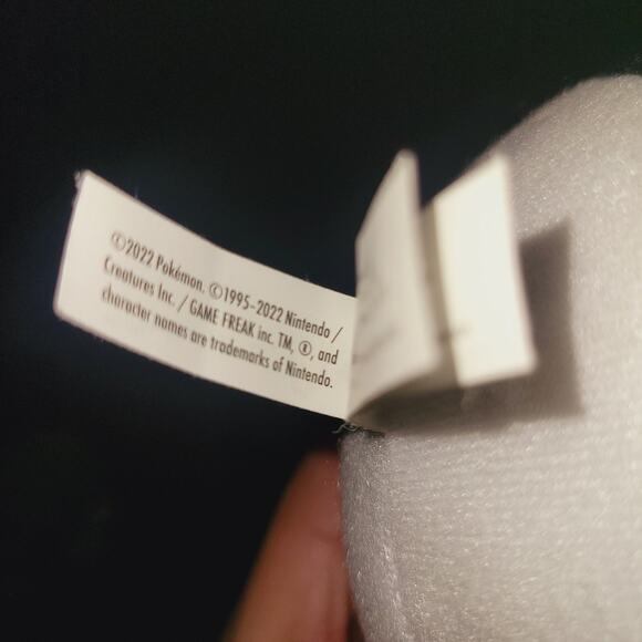 Pokemon Bulbasaur 8”  Seasonal Plush Stuffed Animal Toy And Pokeball Plush Lot - Picture 6 of 6